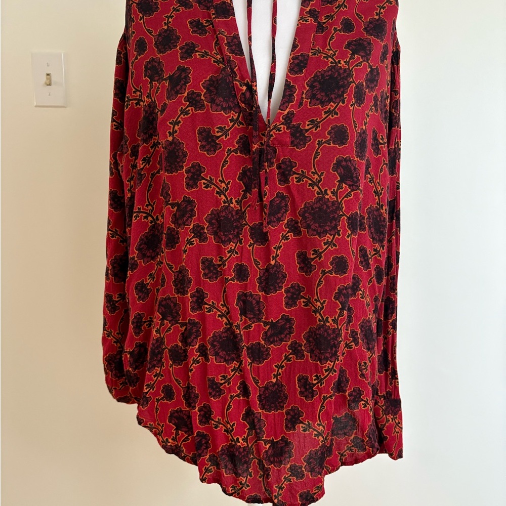 Free People Red Floral Boho Tunic Blouse - Picture 2 of 11